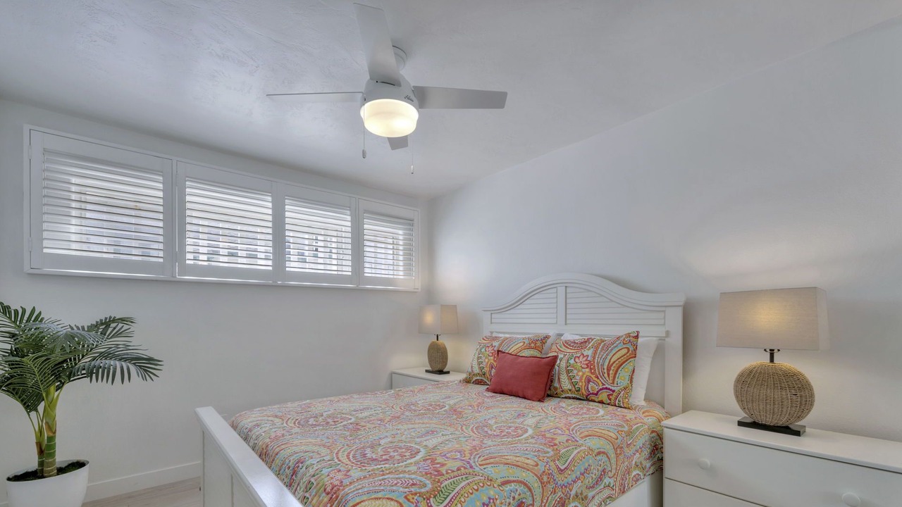 Photo of Bedroom in Mission Beach