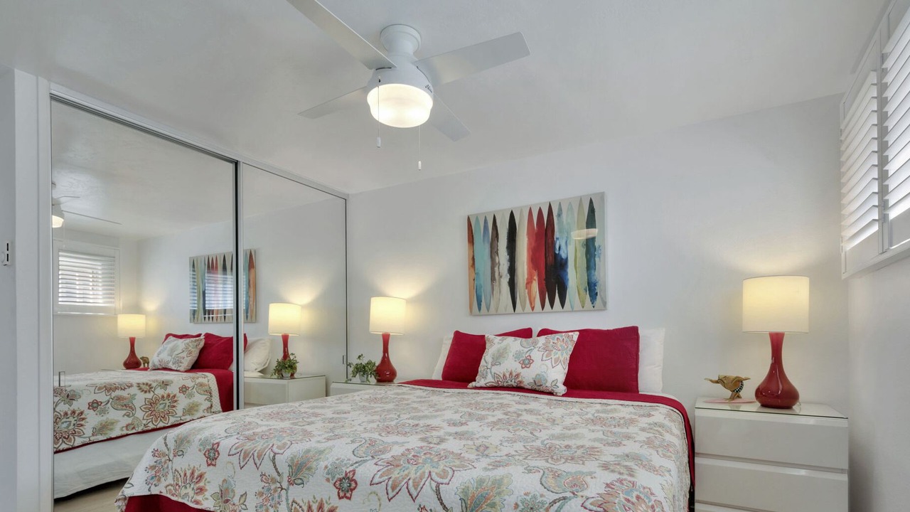 Photo of Bedroom in Mission Beach