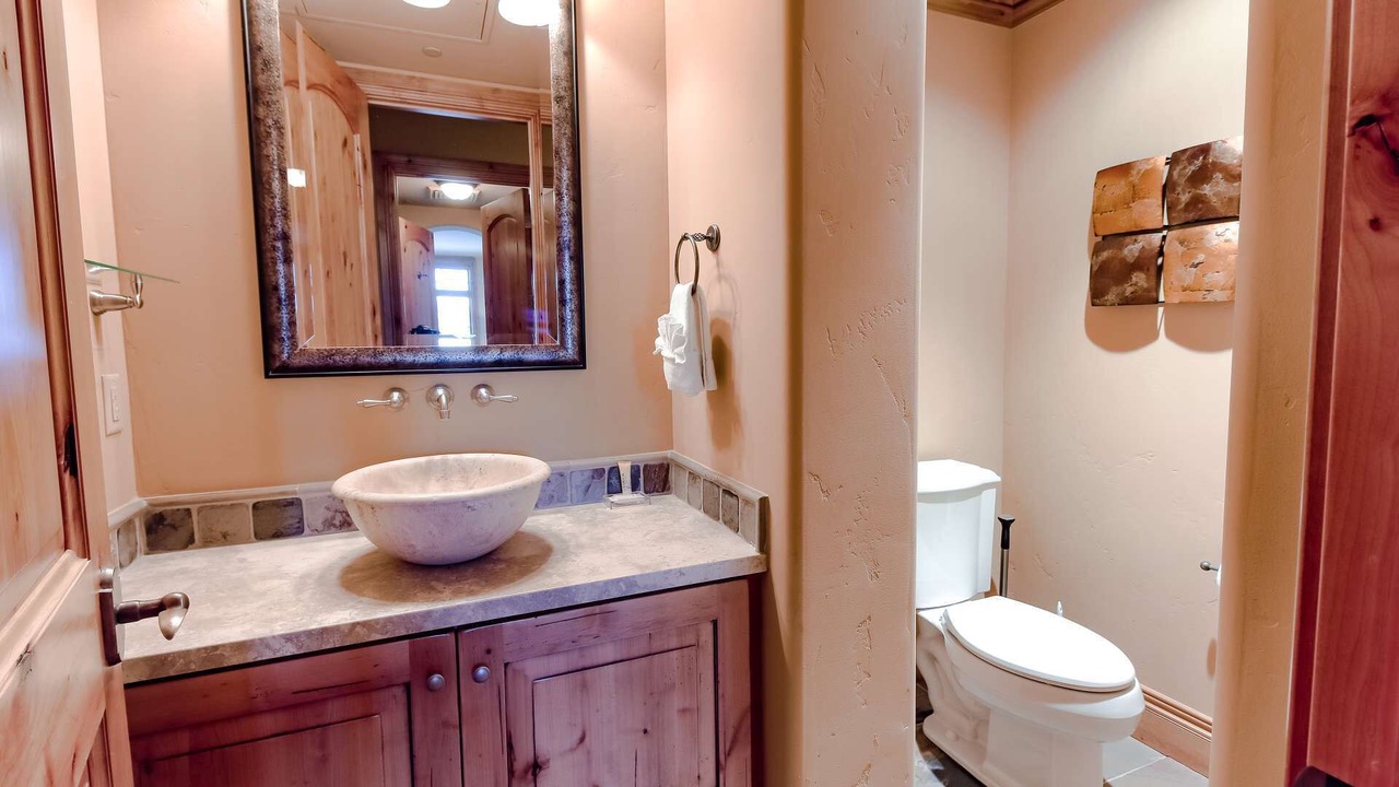 Photo of Bathroom in Empire Pass