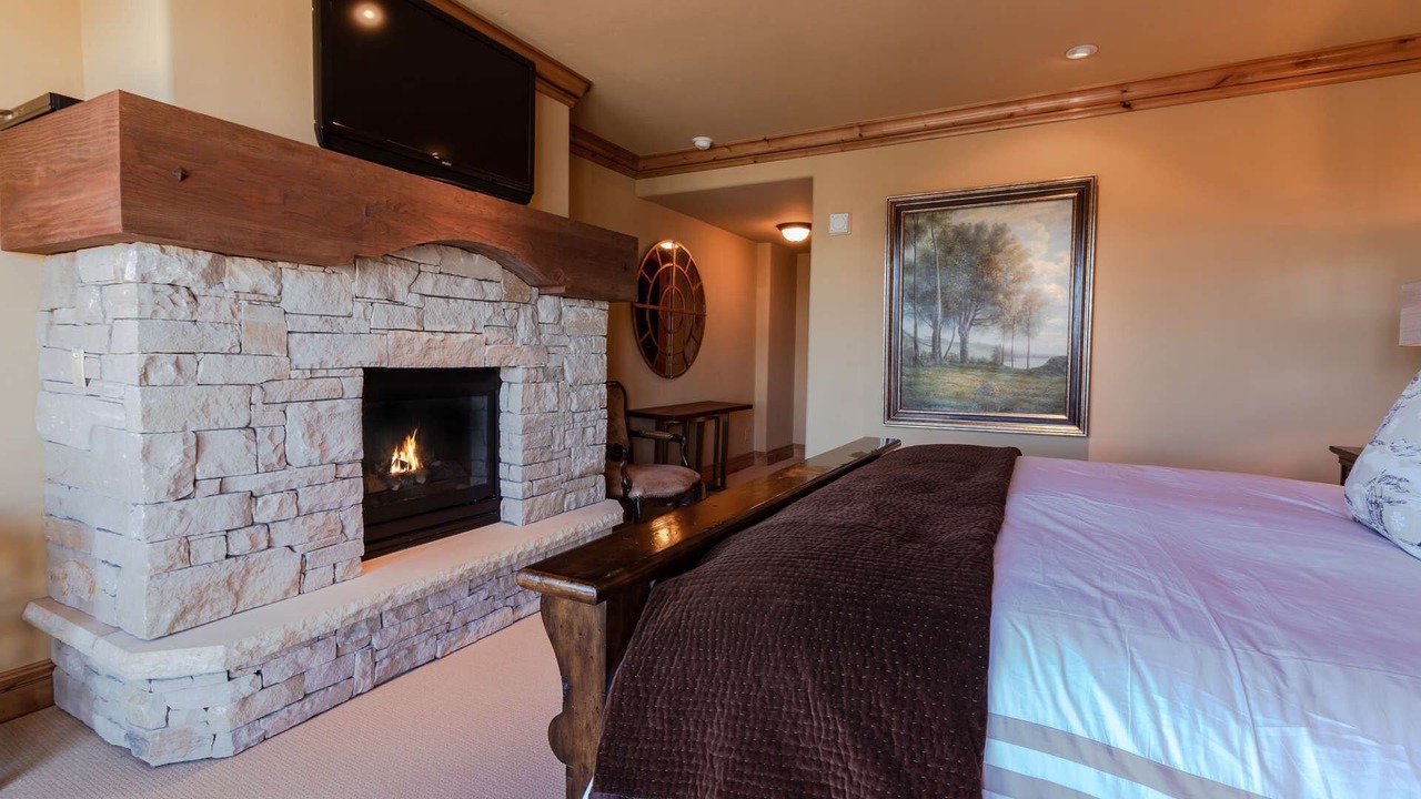 Photo of Bedroom in Empire Pass