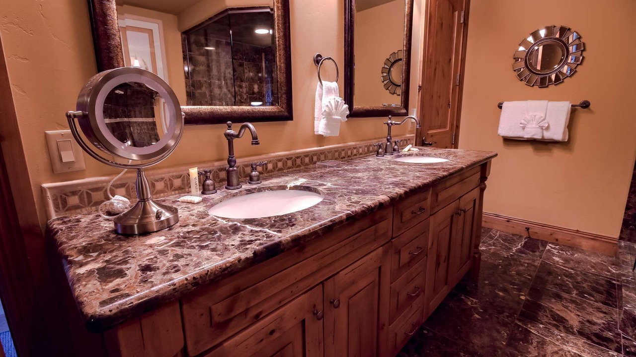 Photo of Bathroom in Empire Pass