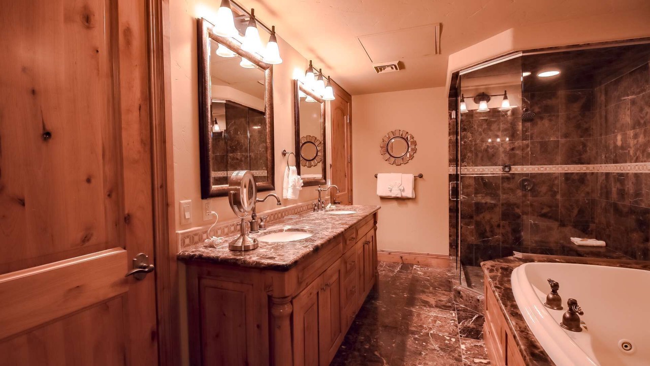 Photo of Bathroom in Empire Pass