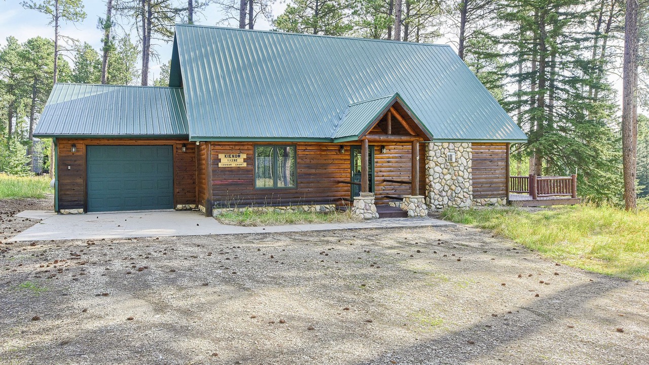 Photo of Outdoor in Lead