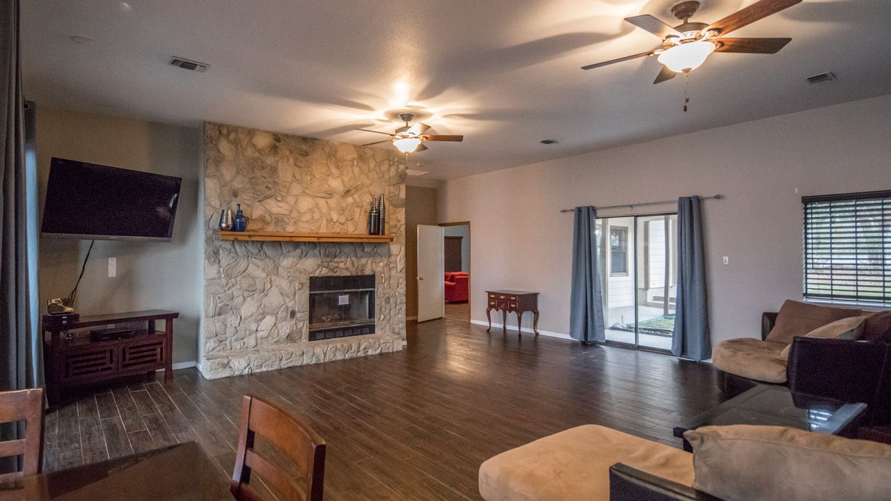 Photo of Outdoor in Canyon Lake