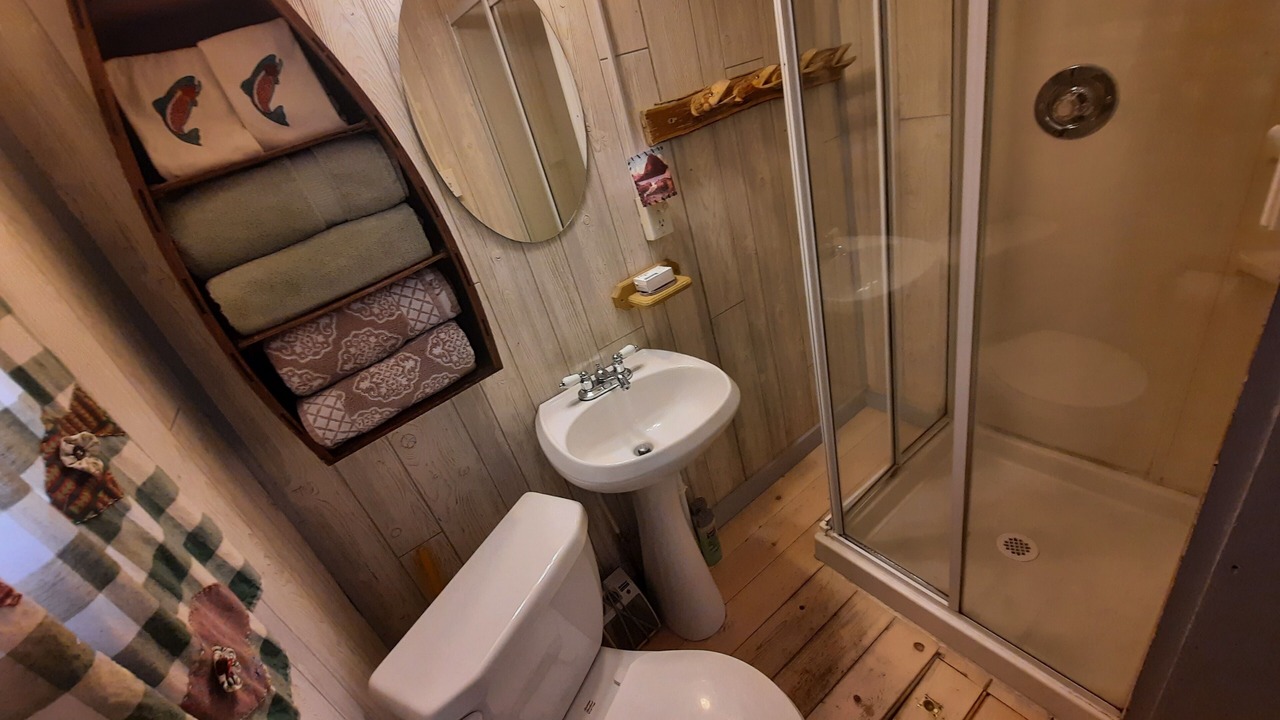 Photo of Bathroom in Red Lodge