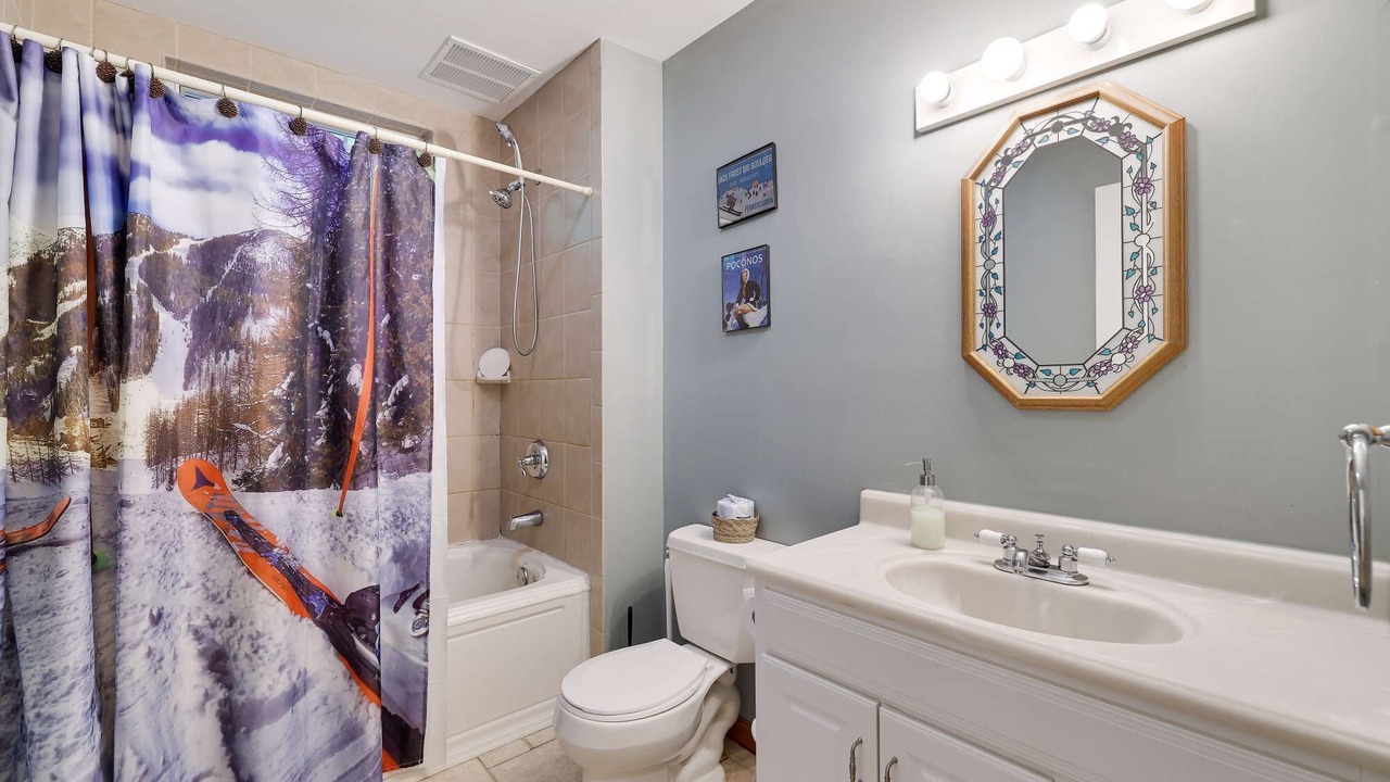 Photo of Bathroom in Pocono Lake