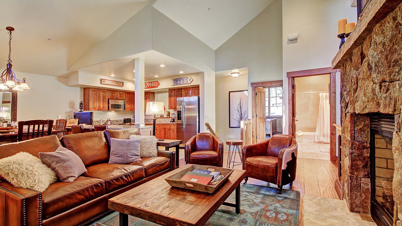 Photo of Livingroom in Breckenridge