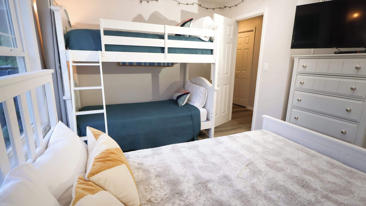Photo of Bedroom in Taylorsville