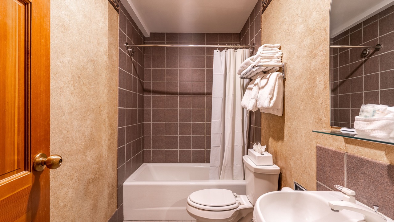 Photo of Bathroom in Big Sky