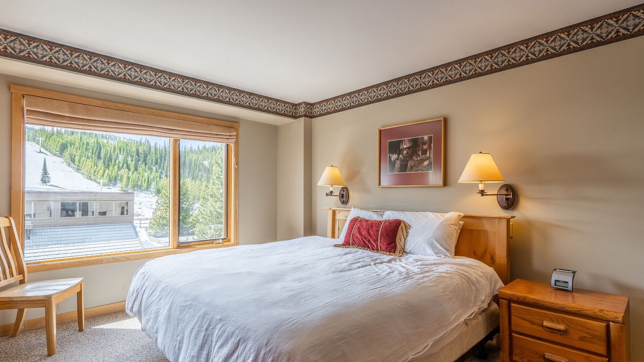 Photo of Bedroom in Big Sky