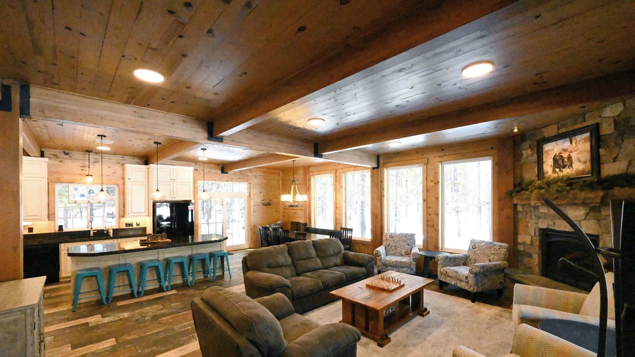Photo of Livingroom in Island Park
