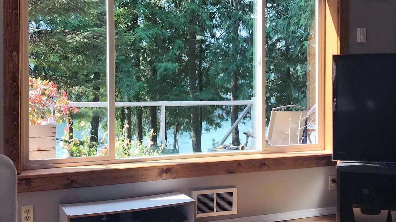 Photo of Livingroom in Clark Fork