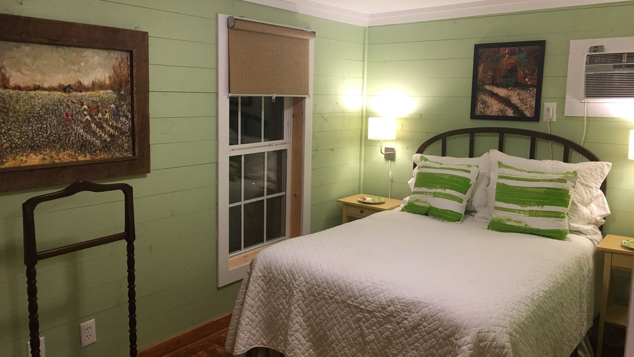 Photo of Bedroom in Marion