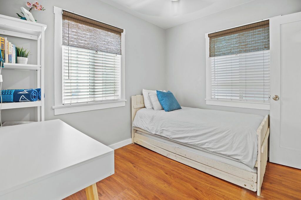 Photo of Bedroom in Mission Beach