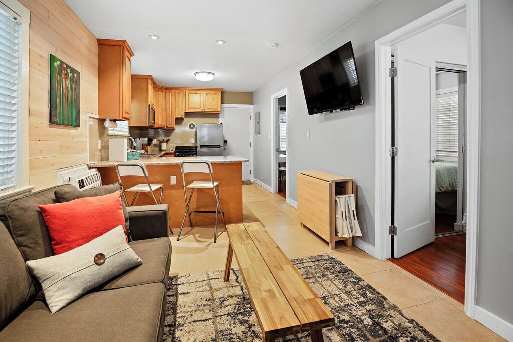 Photo of Livingroom in Mission Beach