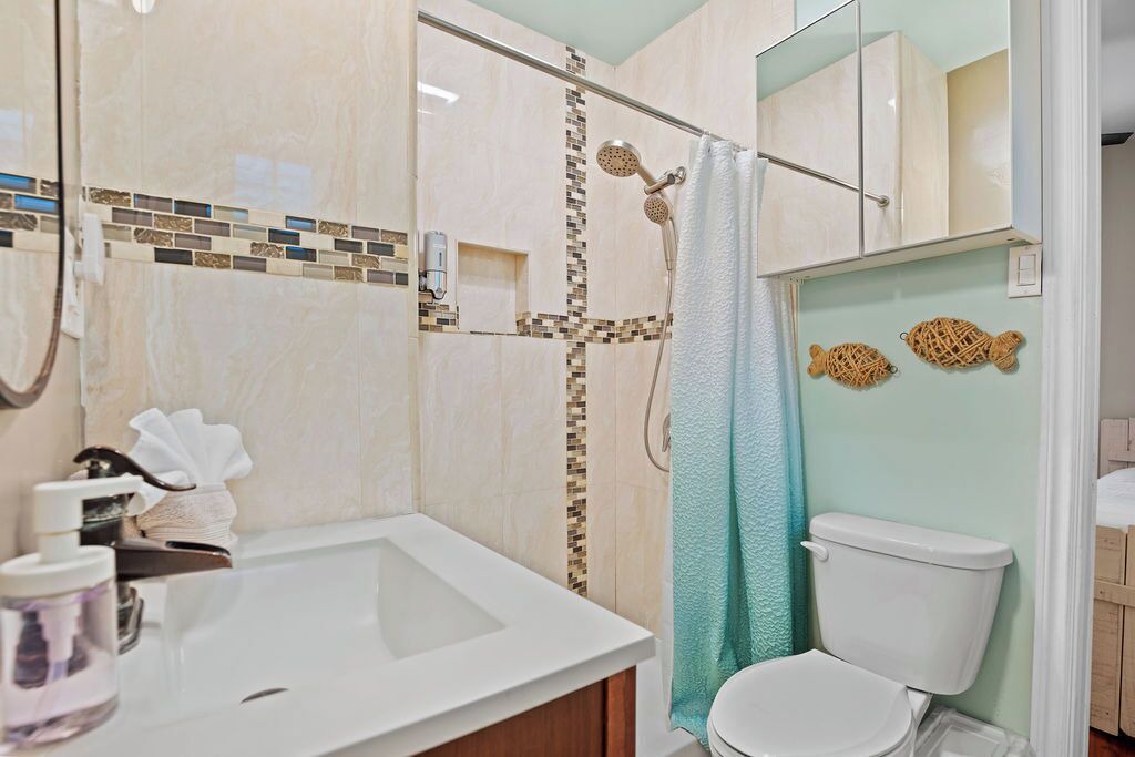 Photo of Bathroom in Mission Beach