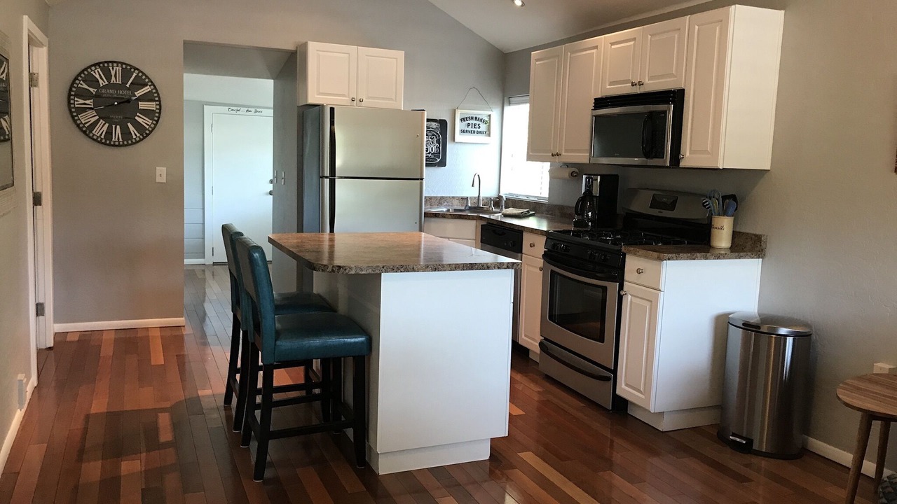 Photo of Kitchen in Cottonwood