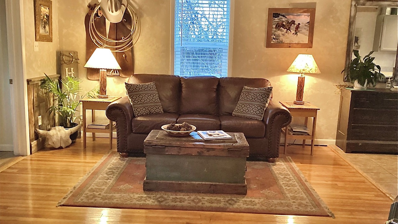 Photo of Livingroom in Cody