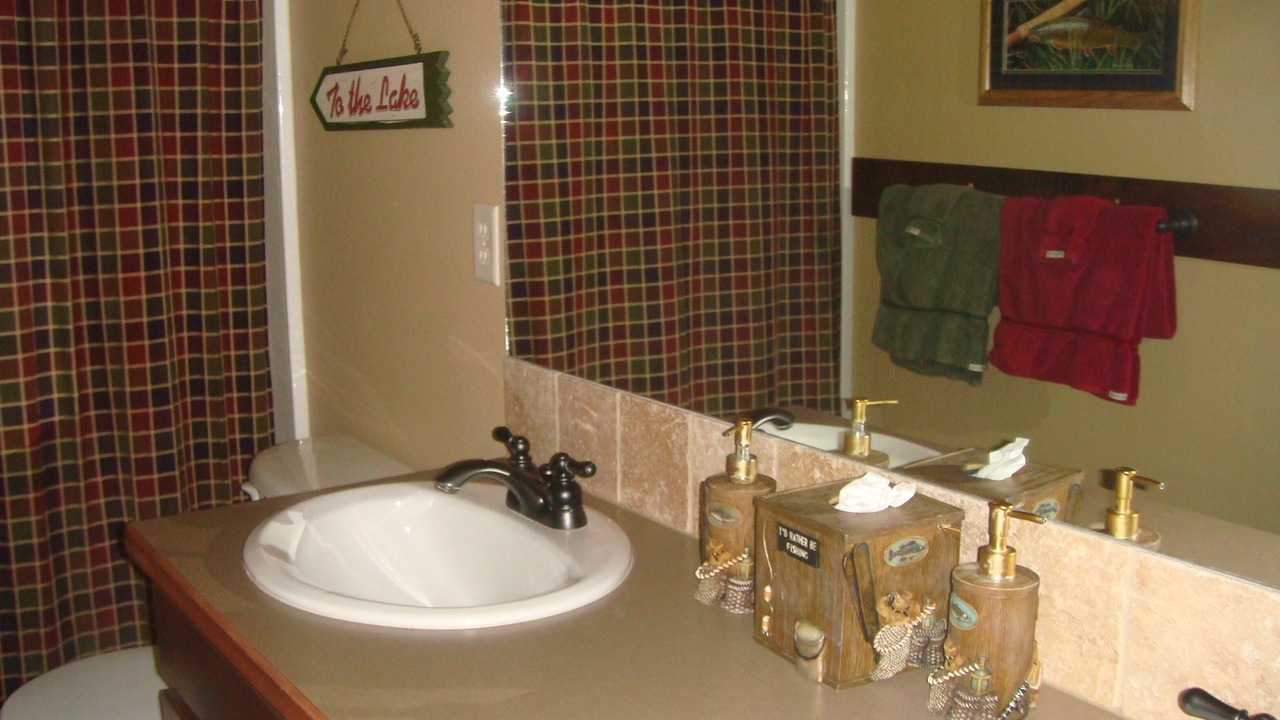 Photo of Bathroom in Eagle