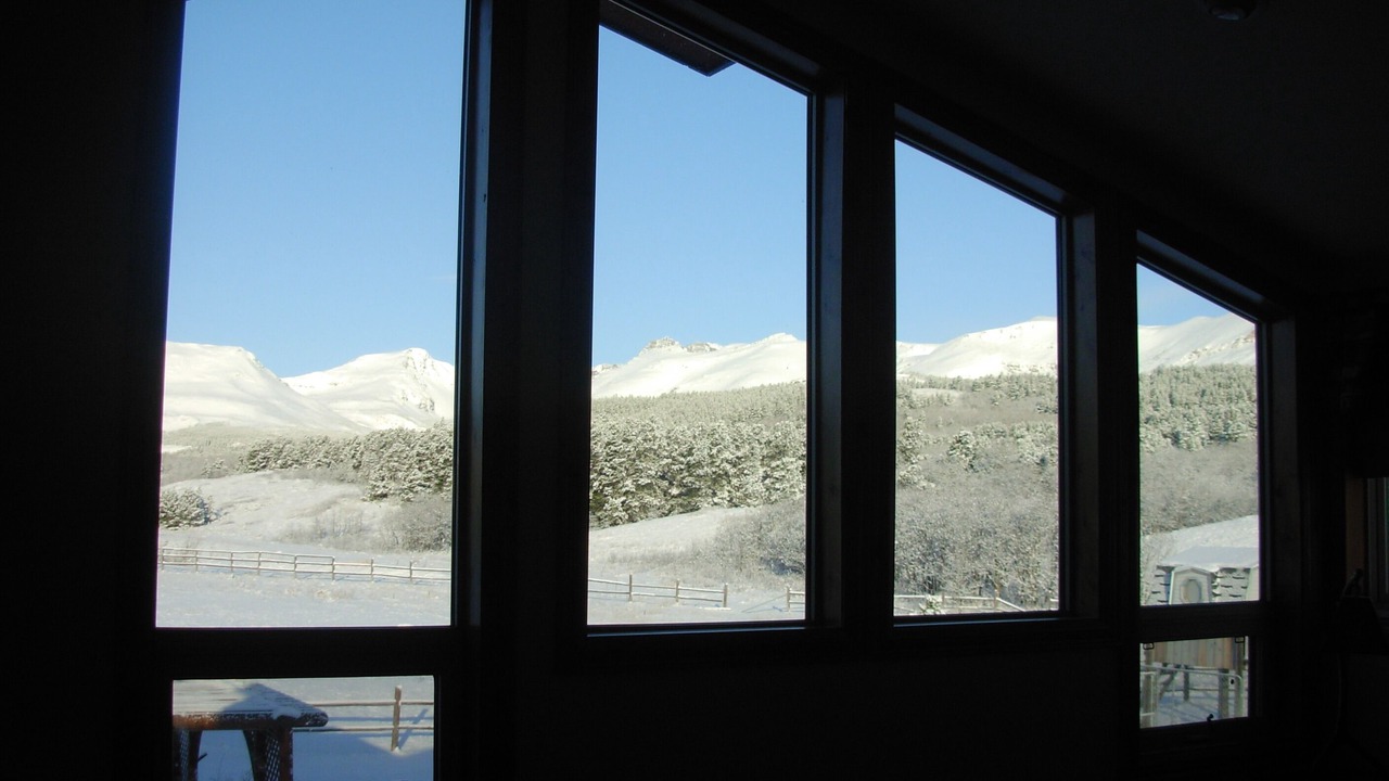 Photo of Bedroom in East Glacier Park