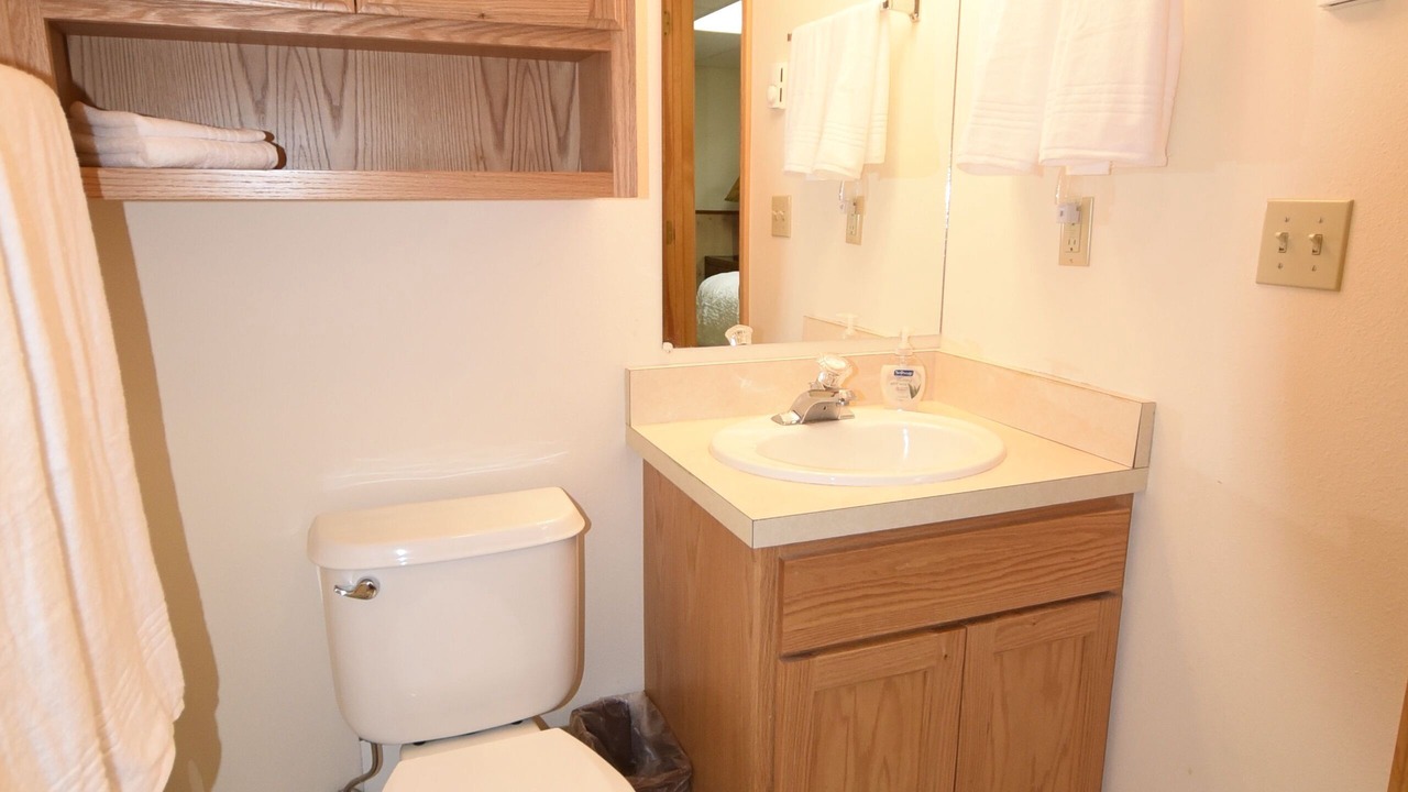 Photo of Bathroom in West Yellowstone