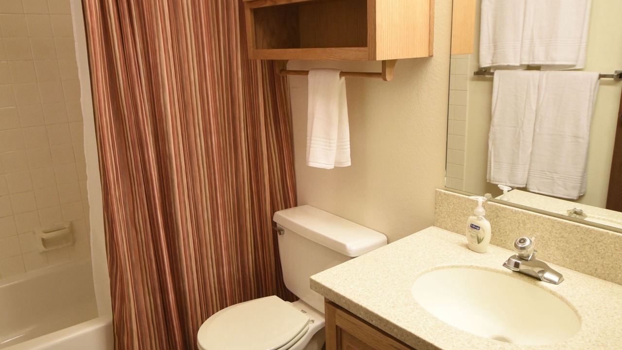 Photo of Bathroom in West Yellowstone