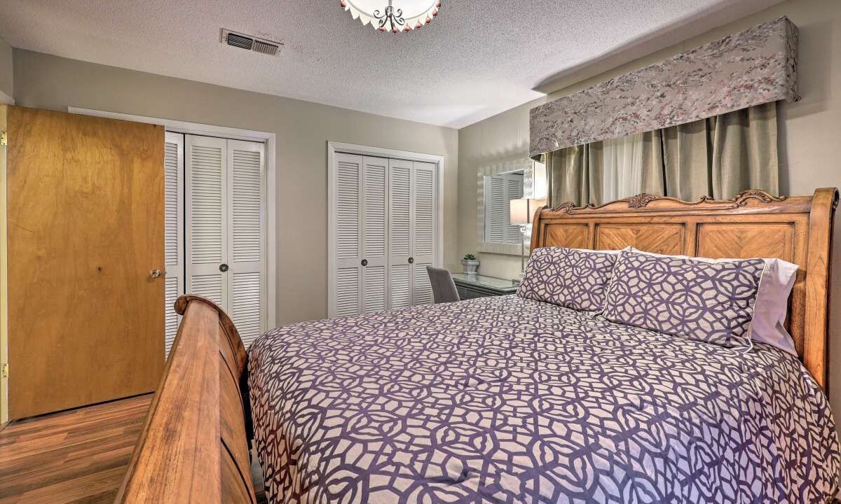 Photo of Bedroom in Pine Bluff
