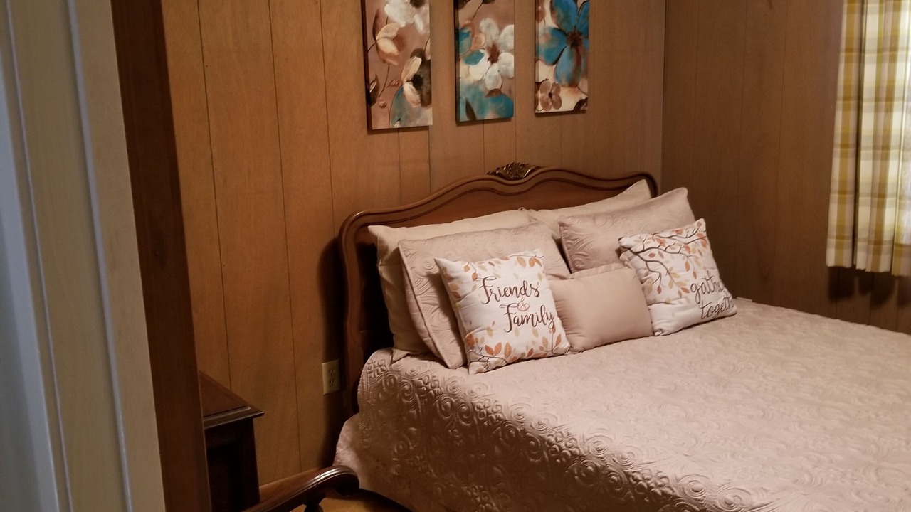 Photo of Bedroom in Pine Bluff