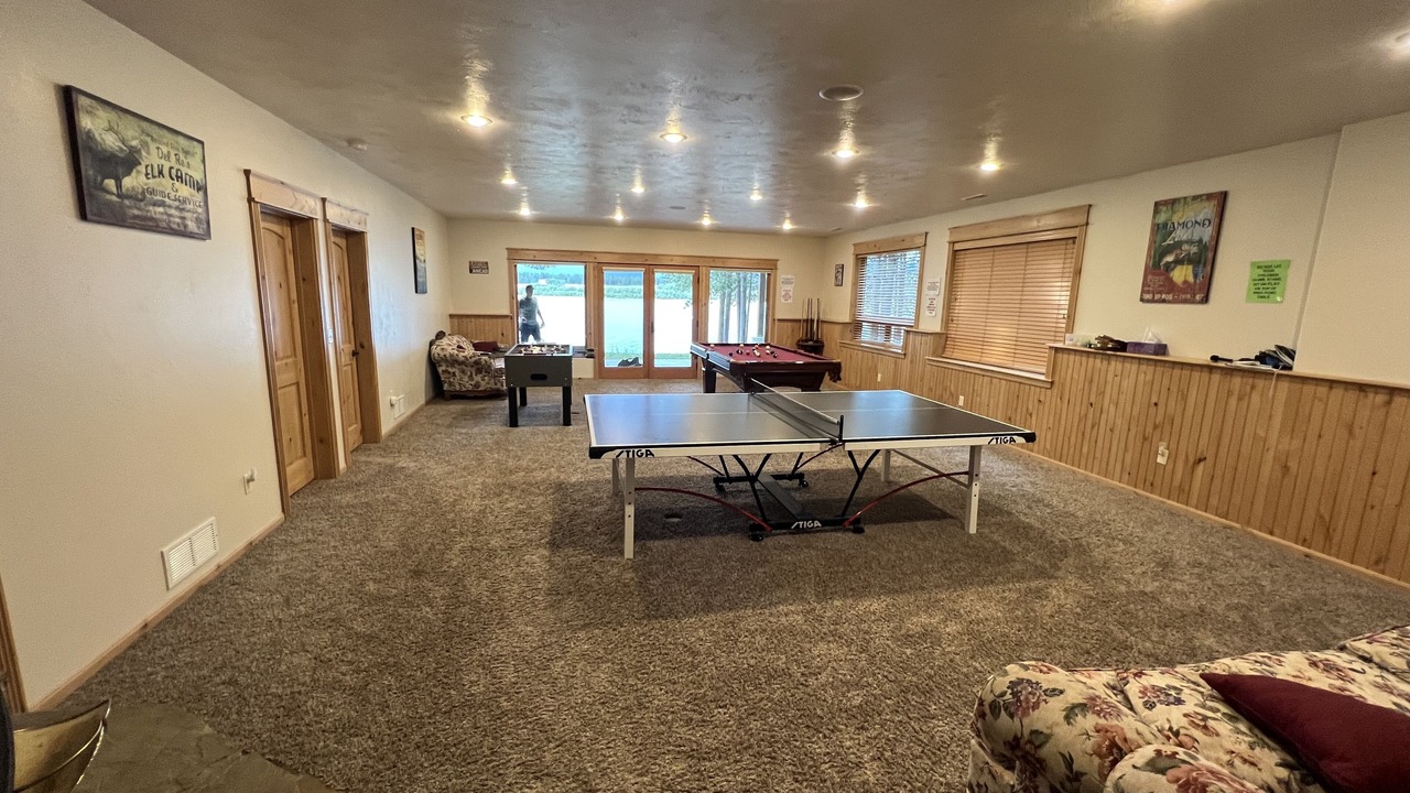 Photo of Bedroom in Island Park