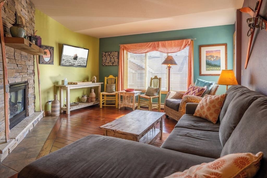 Photo of Livingroom in Big Sky