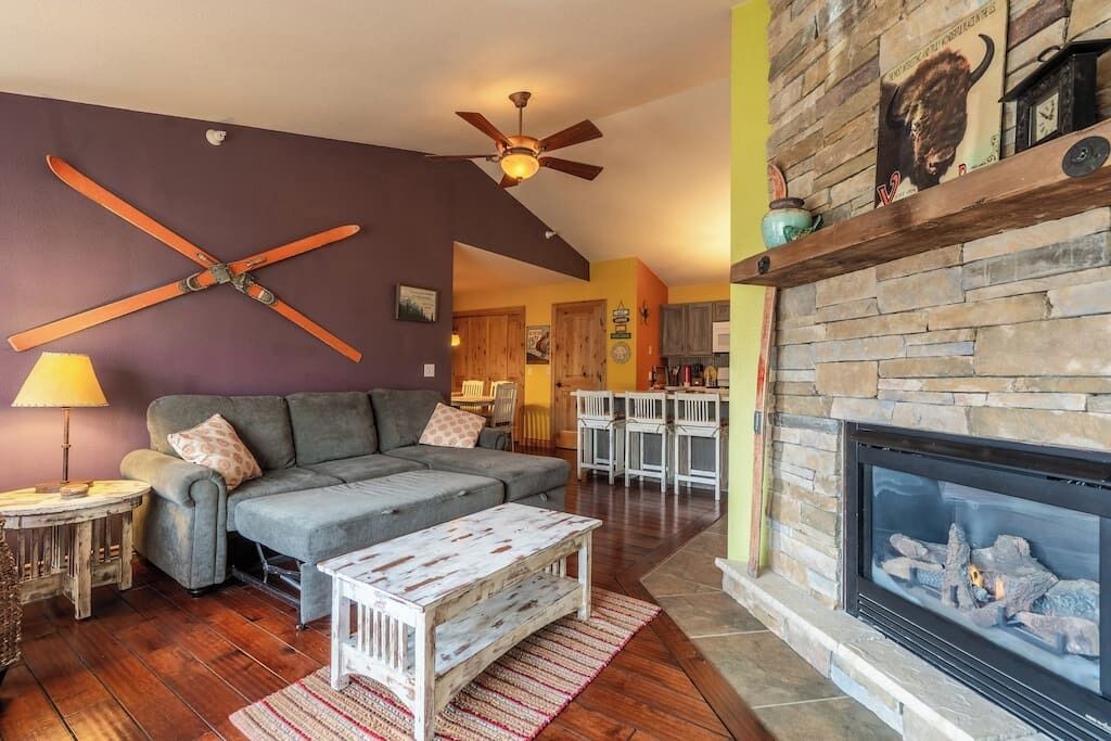 Photo of Livingroom in Big Sky