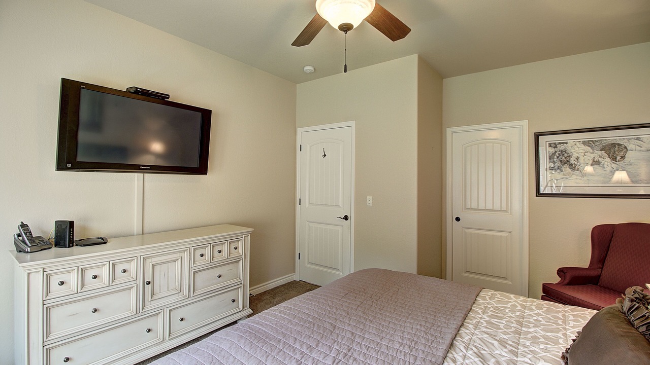 Photo of Bedroom in Columbia Falls