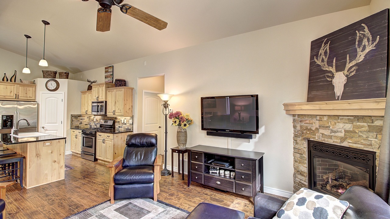 Photo of Livingroom in Columbia Falls