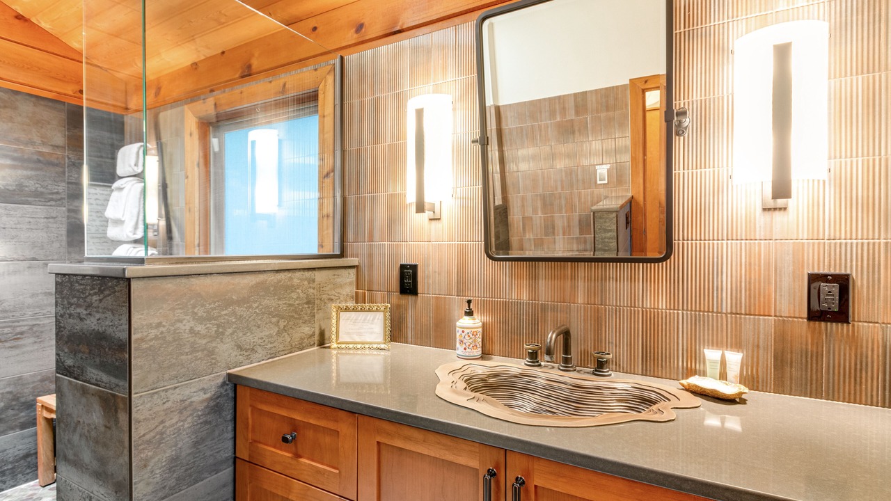 Photo of Bathroom in Coupeville