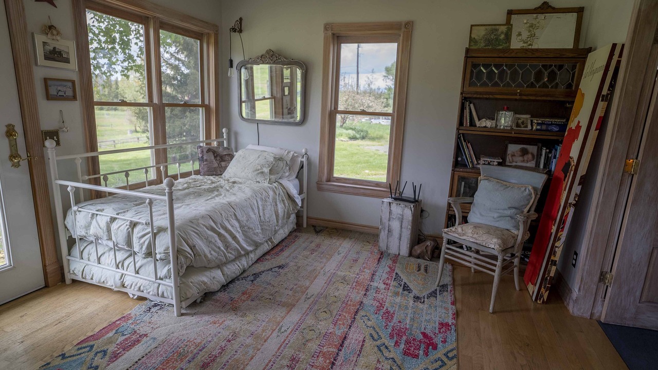 Photo of Bedroom in Joseph