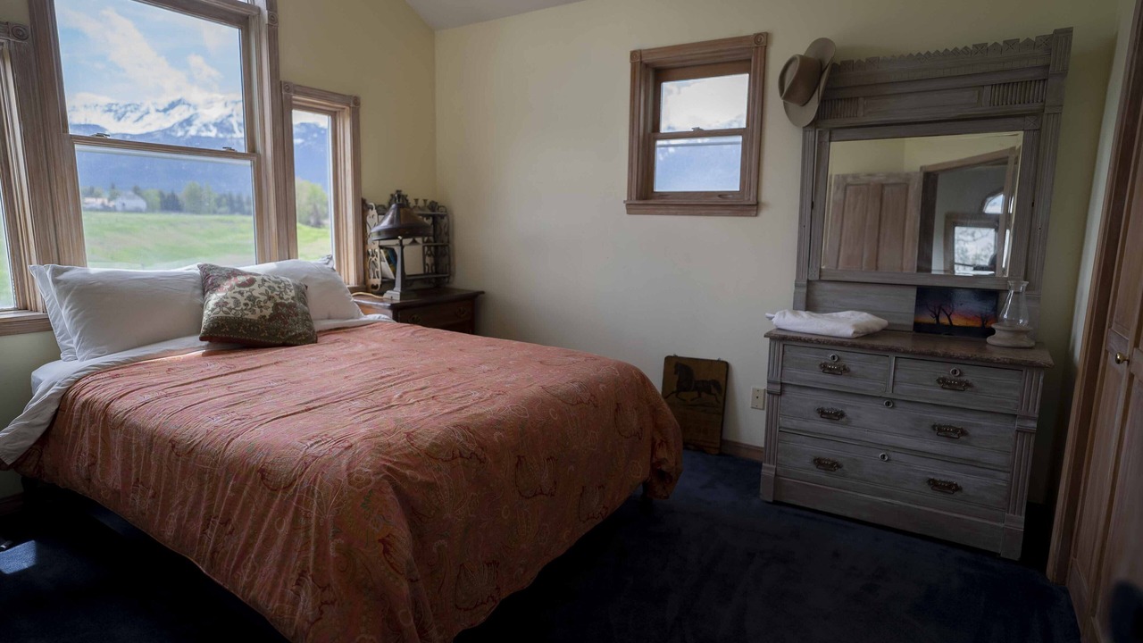 Photo of Bedroom in Joseph