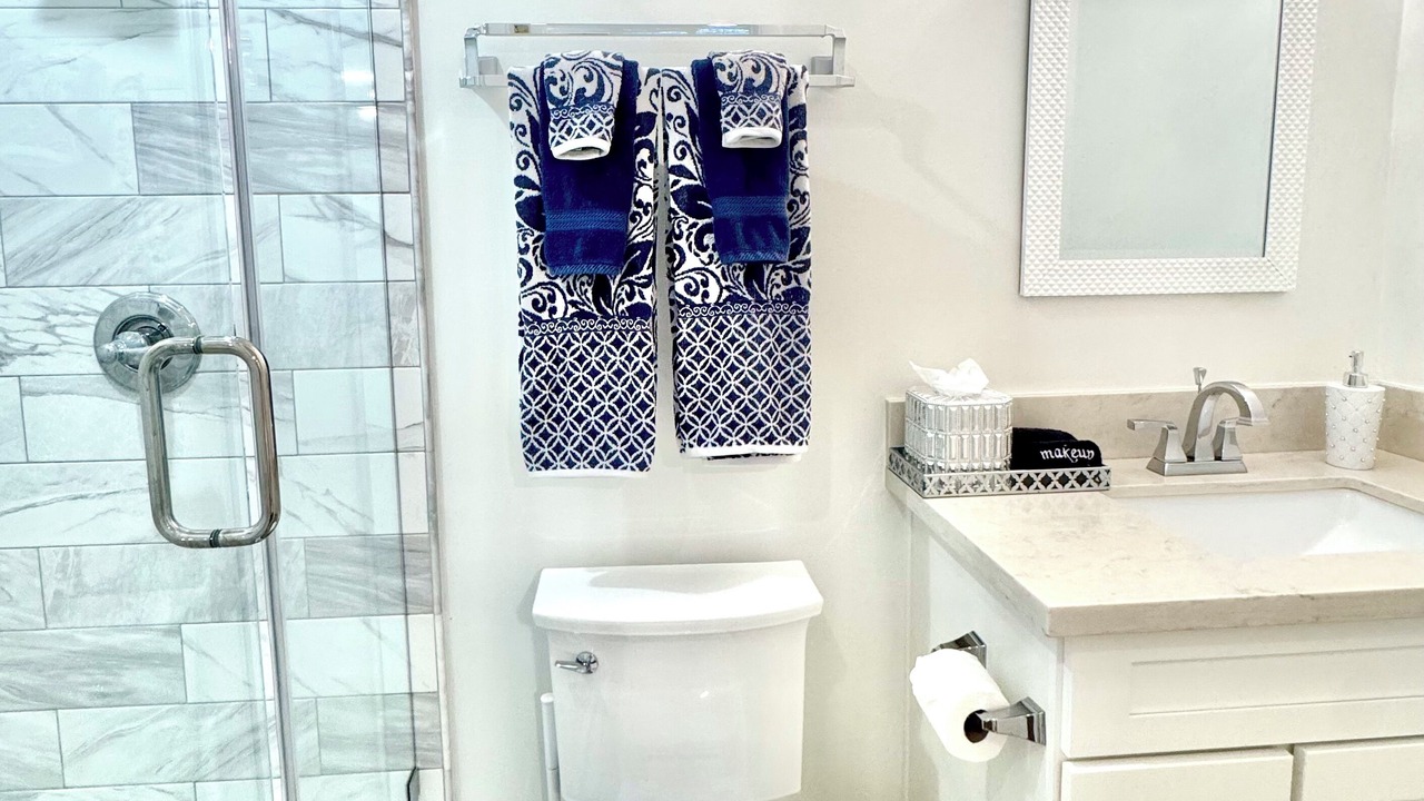 Photo of Bathroom in Juanita Y Olmo Frontier Place