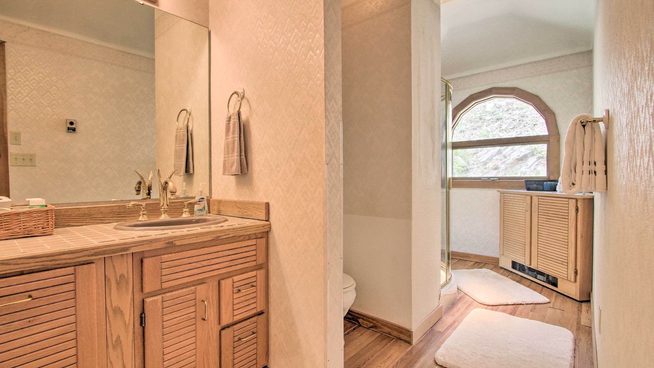 Photo of Bathroom in Helena