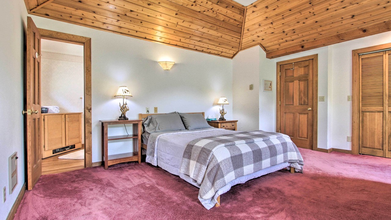 Photo of Bedroom in Helena
