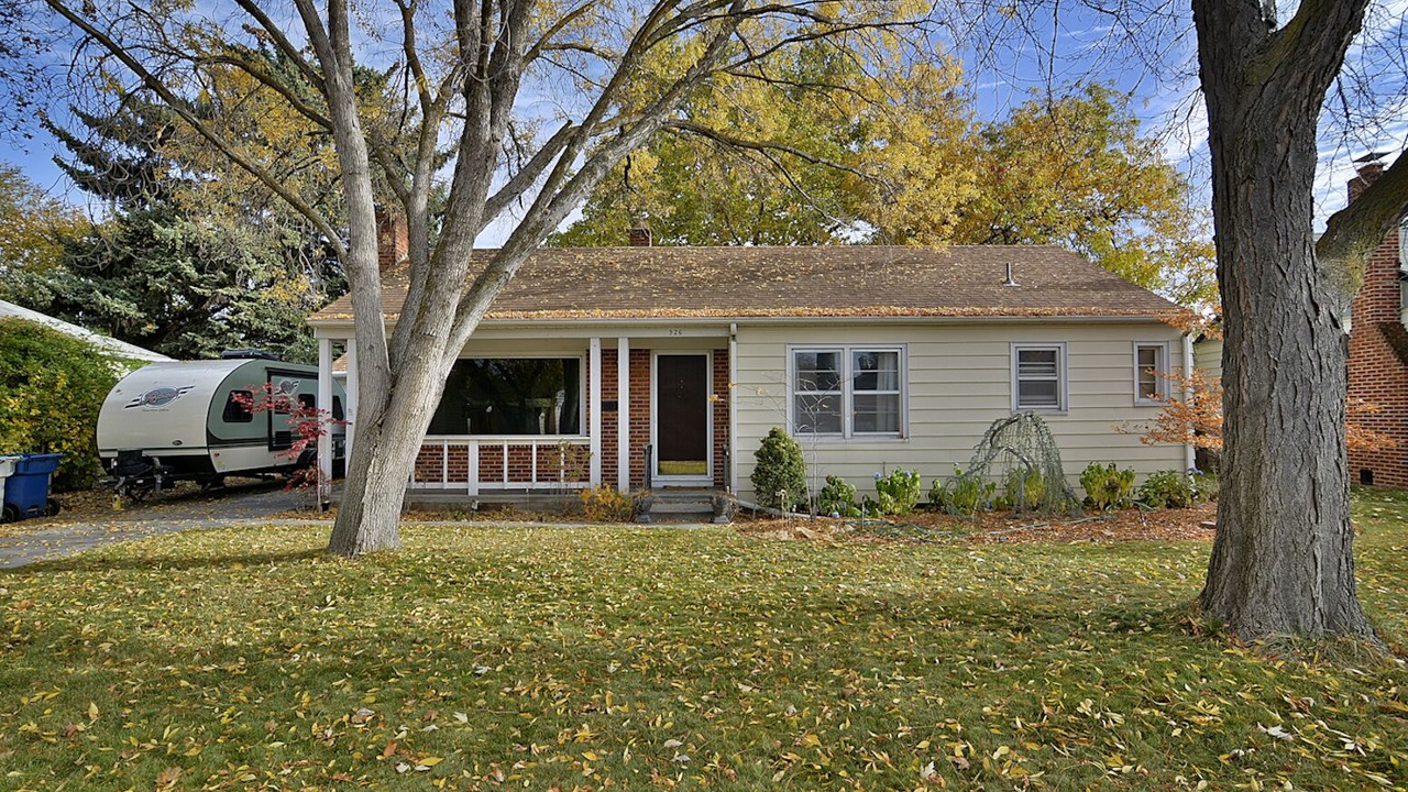 Photo of Outdoor in Depot Bench