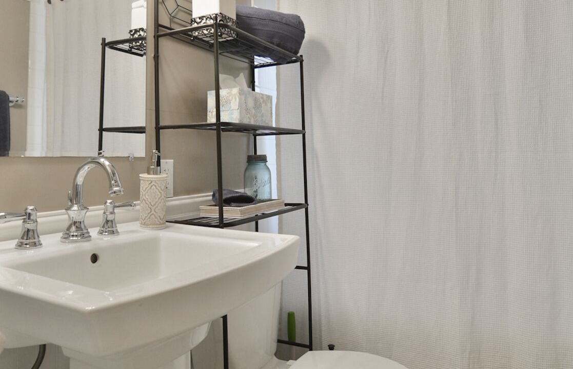 Photo of Bathroom in Depot Bench