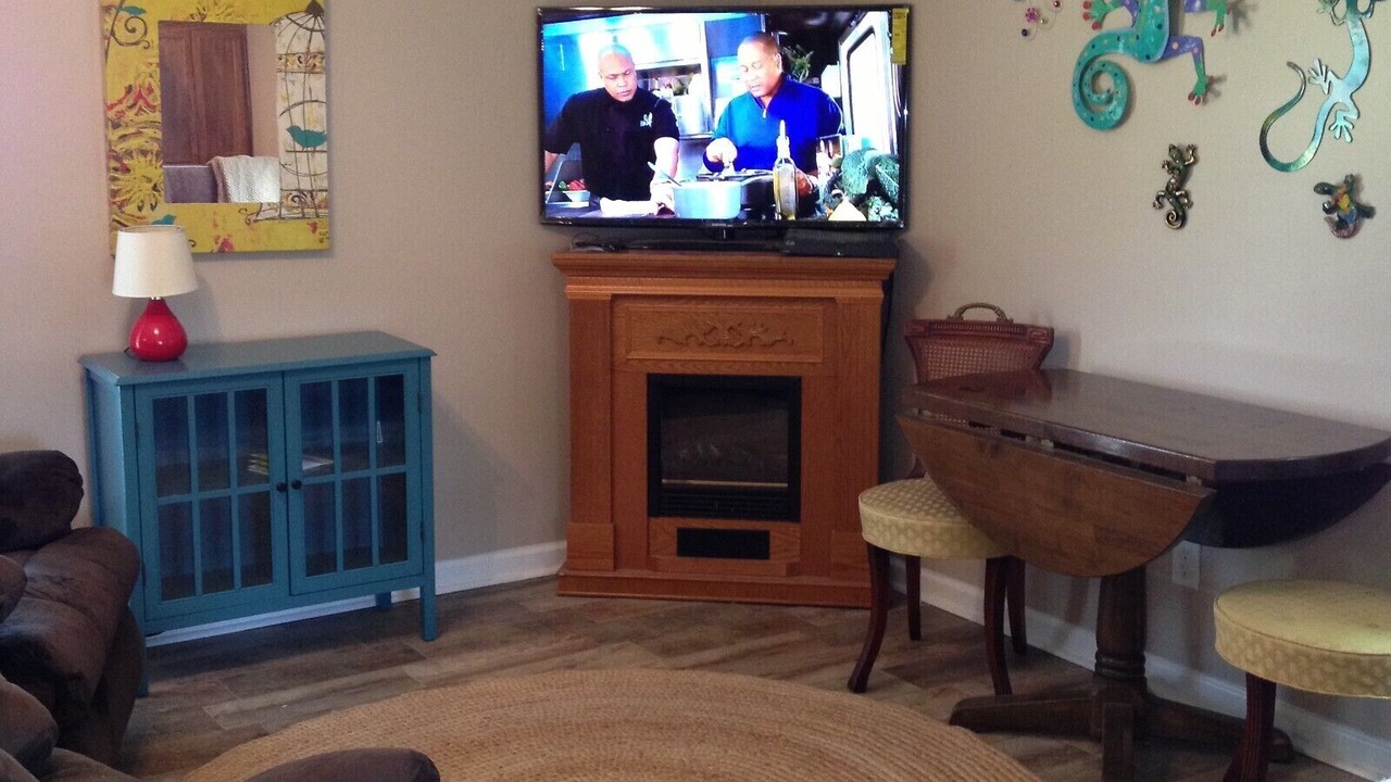 Photo of Livingroom in Horseshoe Lake
