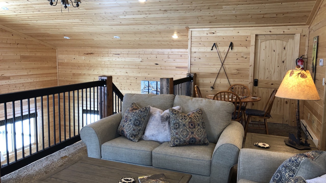 Photo of Bedroom in Island Park
