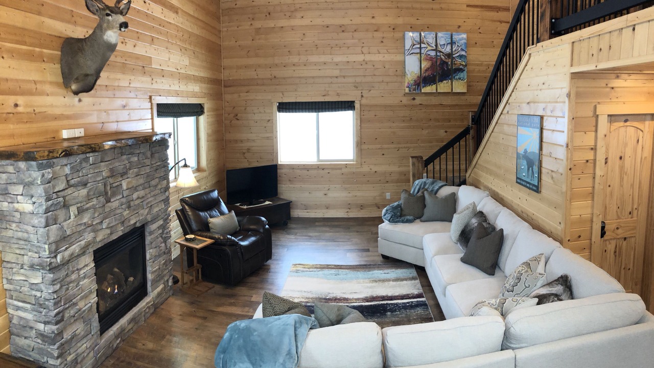 Photo of Livingroom in Island Park
