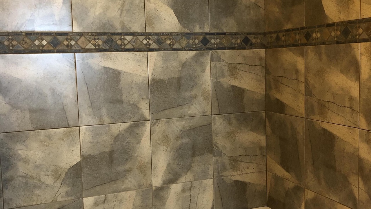 Photo of Bathroom in Island Park