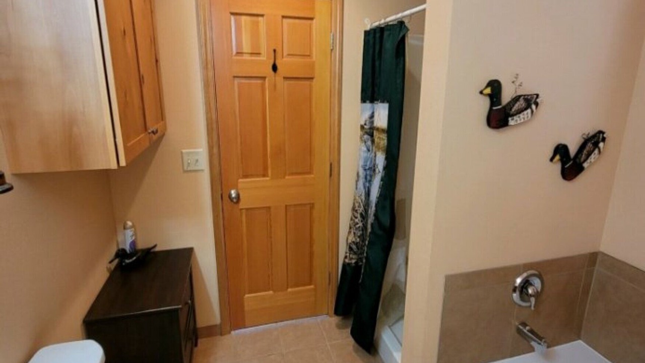 Photo of Bathroom in Wolf Creek
