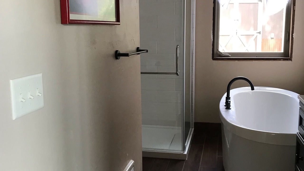 Photo of Bathroom in Elmo