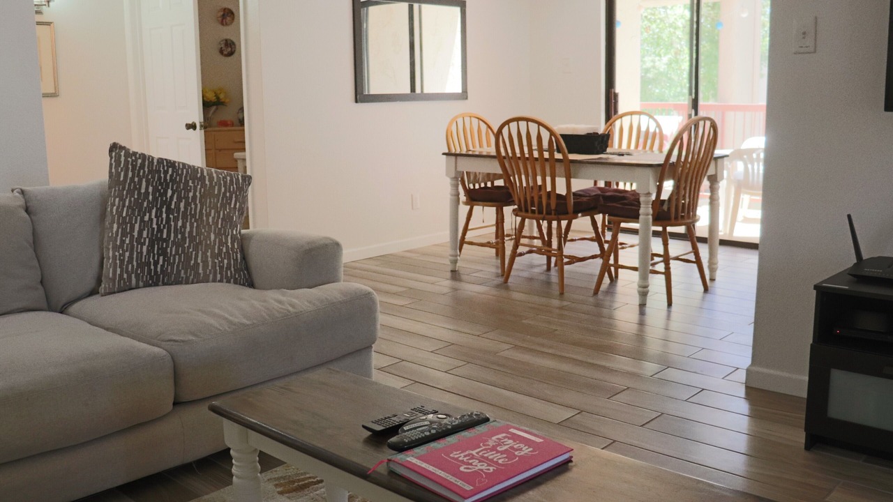 Photo of Livingroom in Central Scottsdale