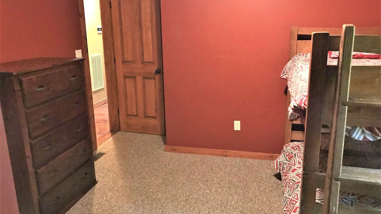 Photo of Bedroom in Rowland