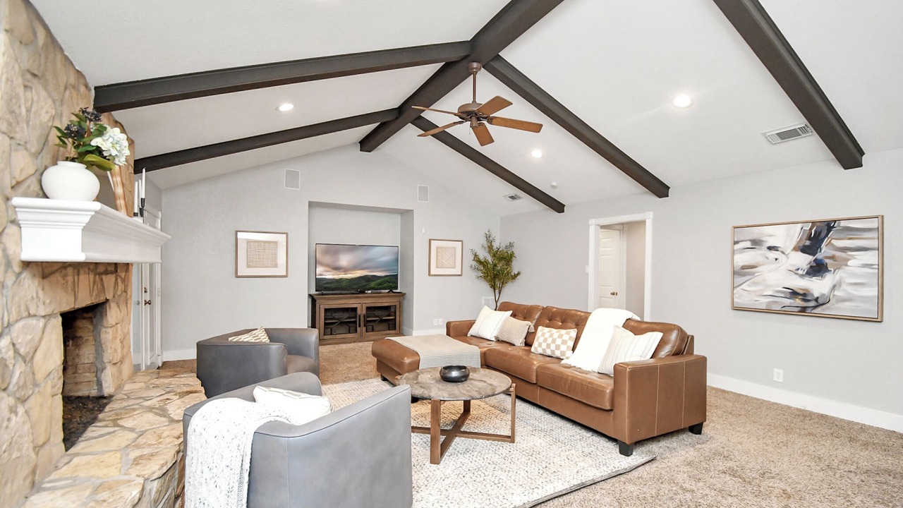 Photo of Livingroom in Katy